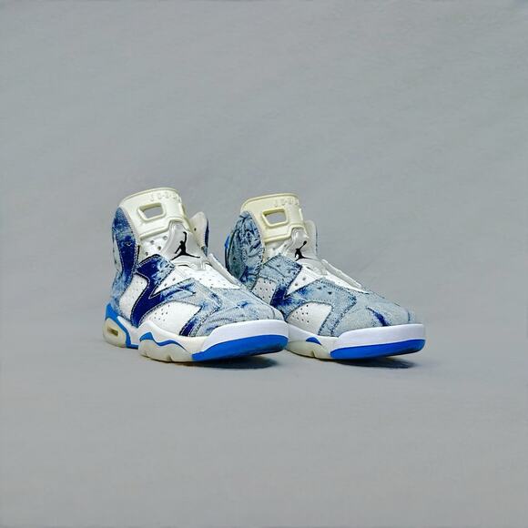 Air Jordan 6 Retro Blue "Washed Denim" sneakers Sz: 5Y